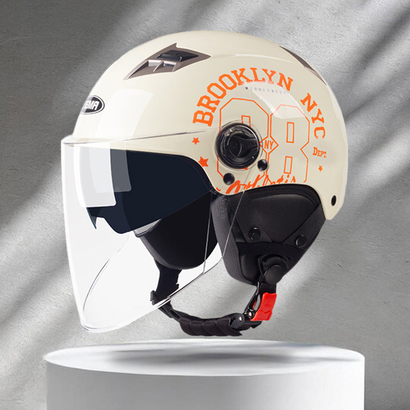 Comfort One-Piece ABS 3/4 Face Helmet Youthful Sleek Comfort One-Piece ABS 3/4 Face Helmet Youthful Sleek